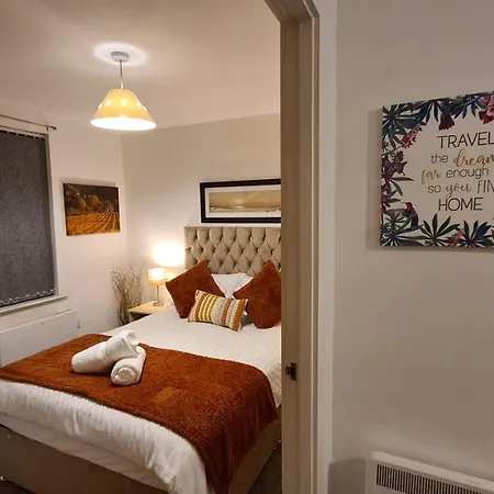 Luxury 2 Bed Apt With Free Wi-Fi & Parking Manchester Exterior photo