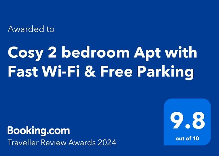 Luxury 2 Bed Apt With Free Wi-Fi & Parking